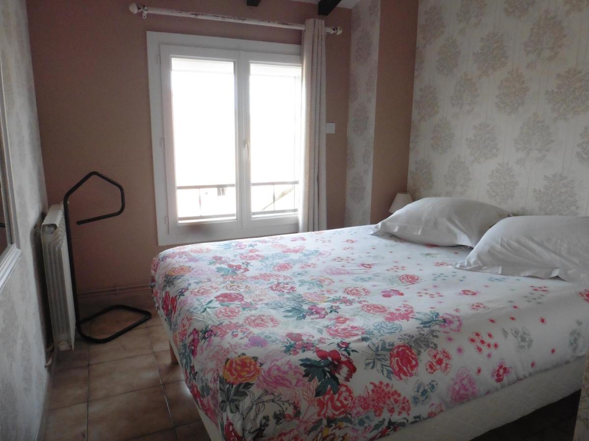 Agreable Maison De Famille Sur Gite Echarou シジャン エクステリア 写真